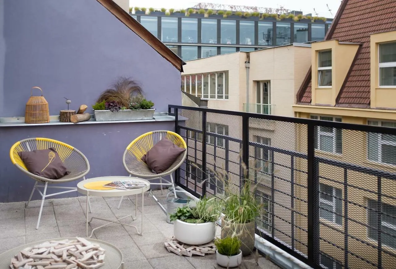 City Leaf Apartments Prague