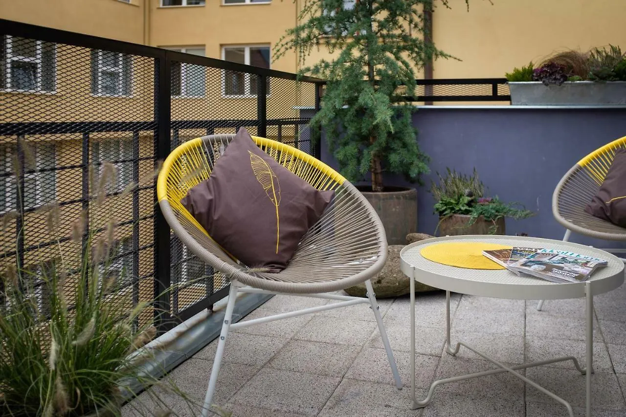 City Leaf Apartments By Adrez Praag